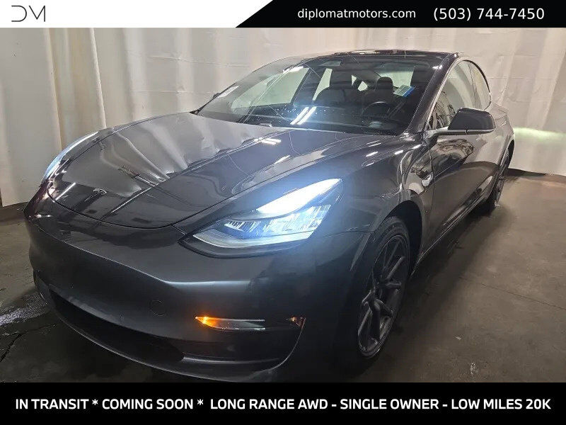 2018 TESLA Model 3