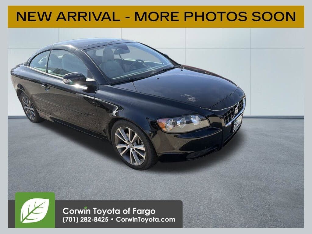 2010 VOLVO C70