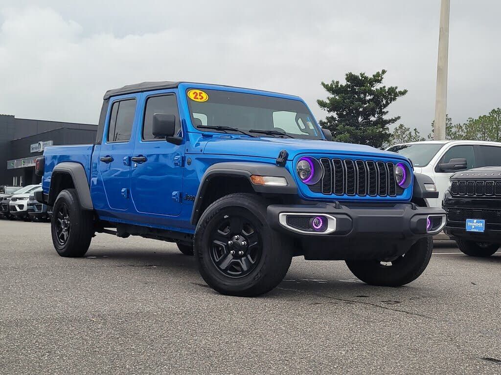 2025 JEEP Gladiator