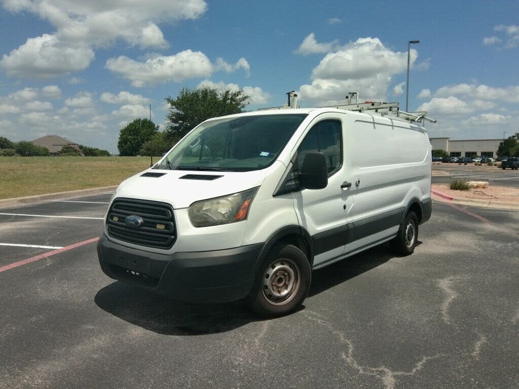 2017 FORD Transit