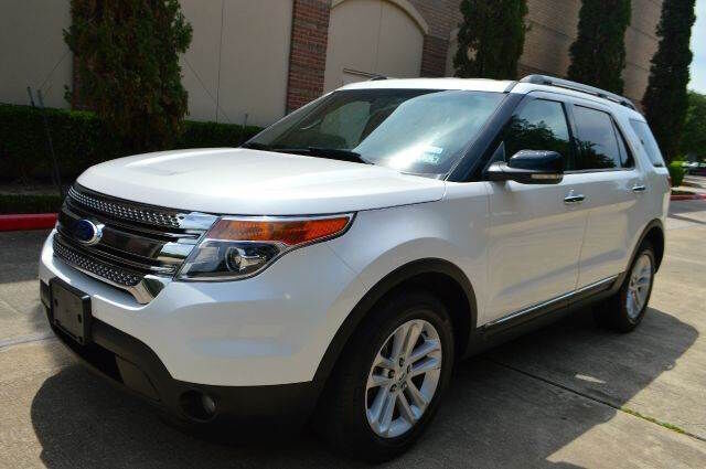 2013 FORD Explorer