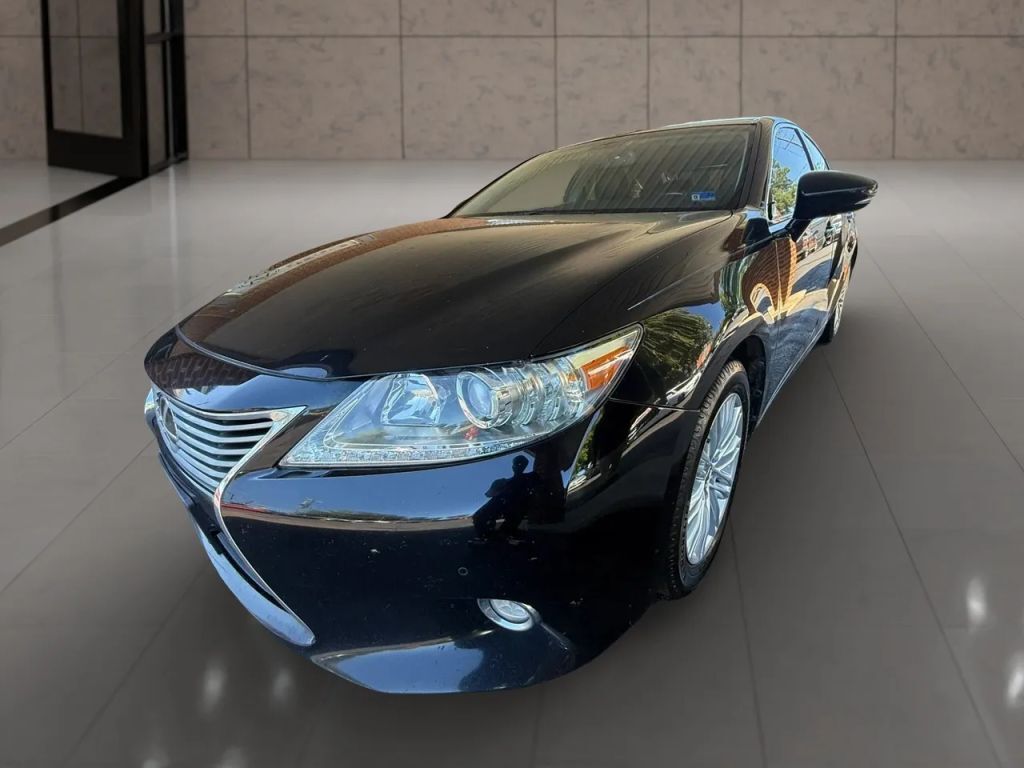 2014 LEXUS ES
