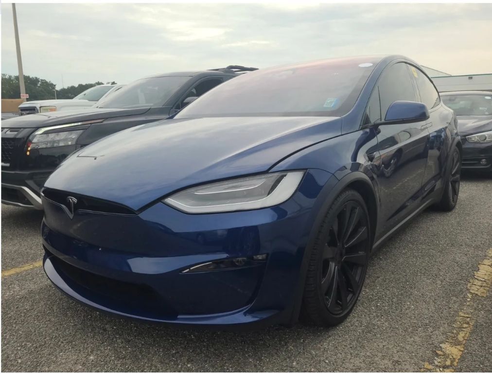 2023 TESLA Model X