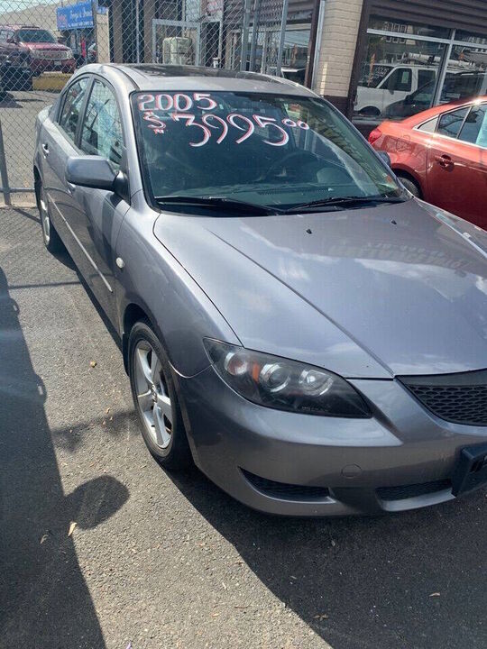 2005 MAZDA Mazda3