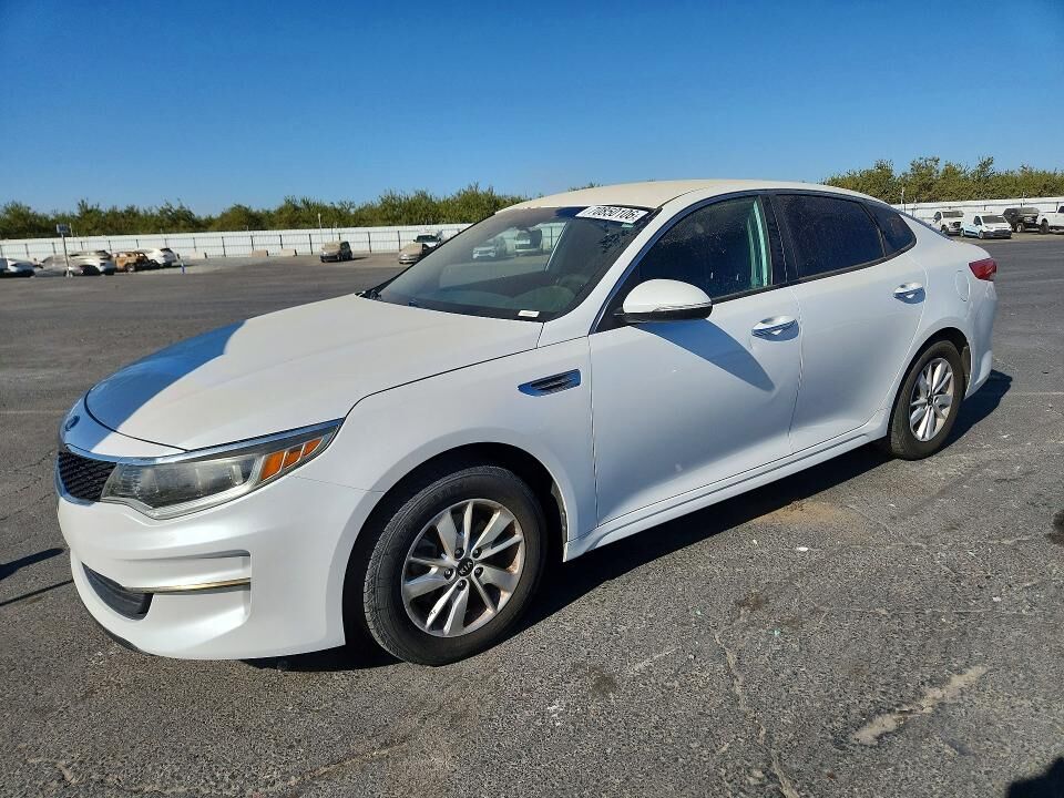 2017 KIA Optima