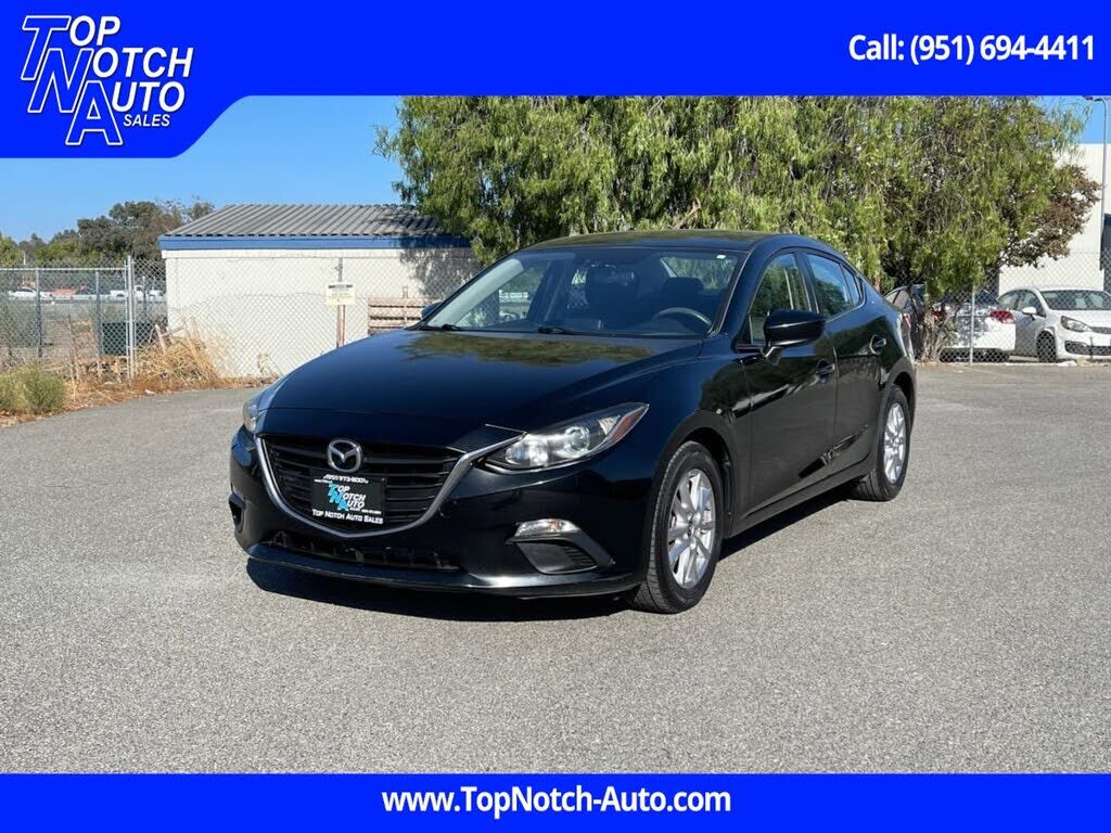 2016 MAZDA Mazda3