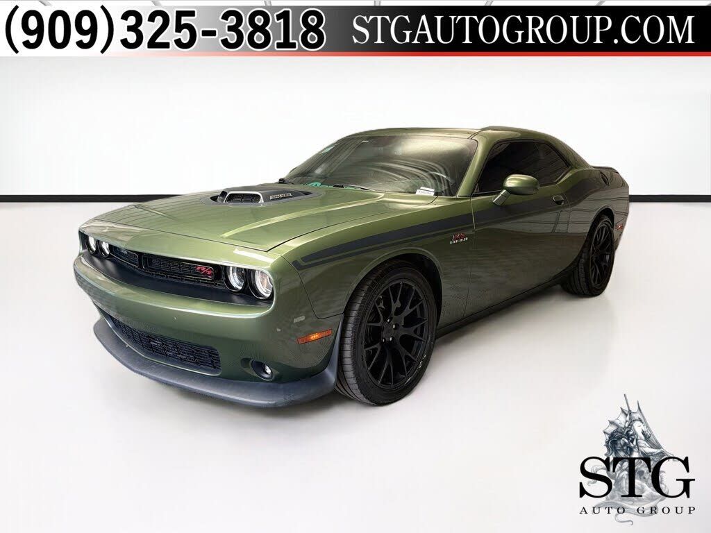 2022 DODGE Challenger