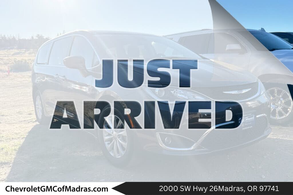 2019 CHRYSLER Pacifica