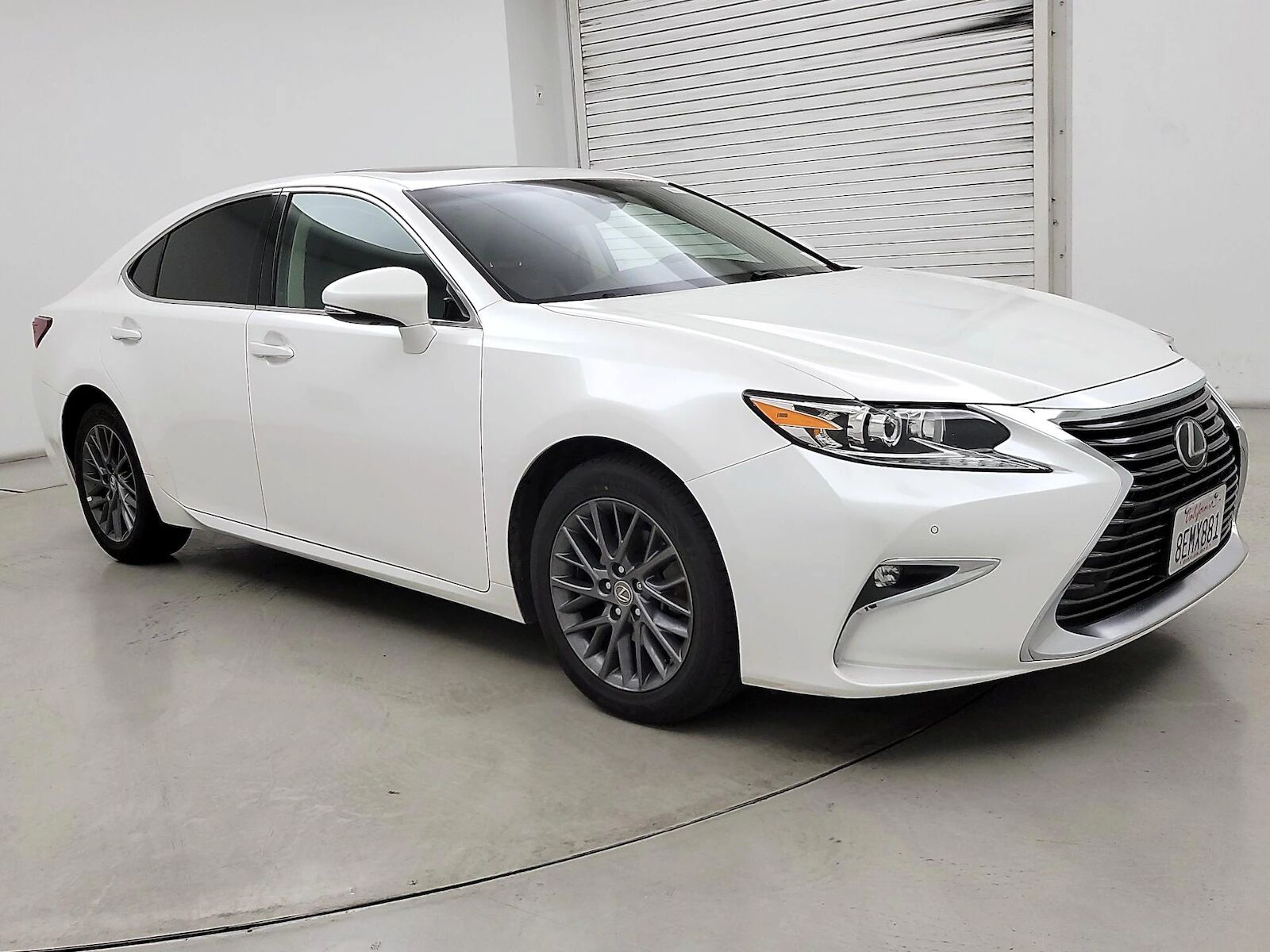2018 LEXUS ES