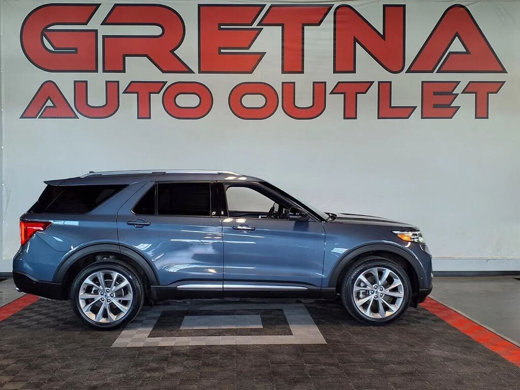 2021 FORD Explorer