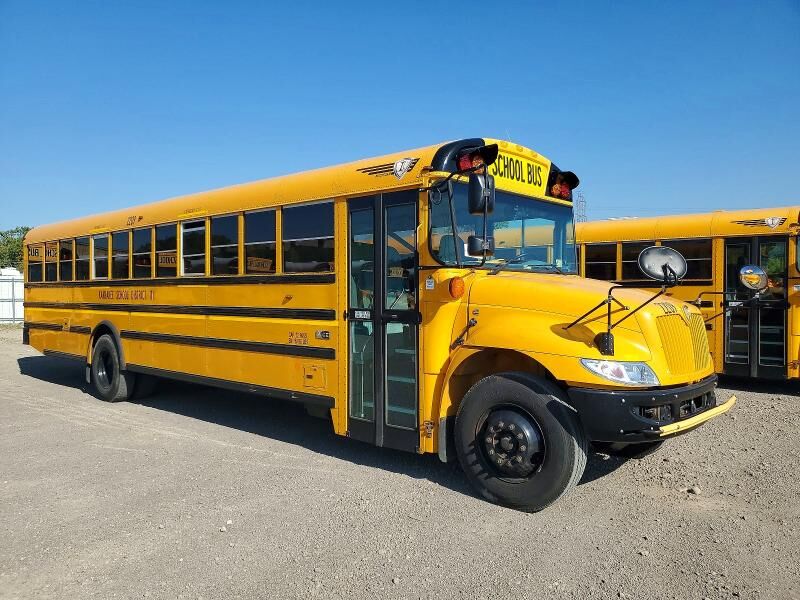 2022 IC BUS PB105