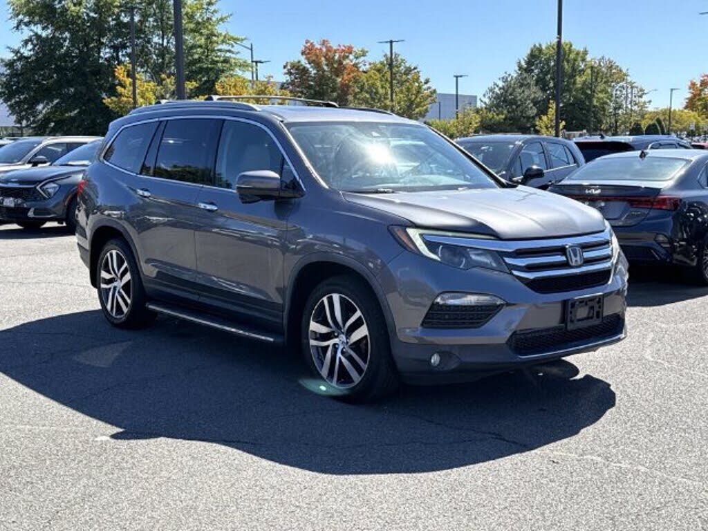 2017 HONDA Pilot