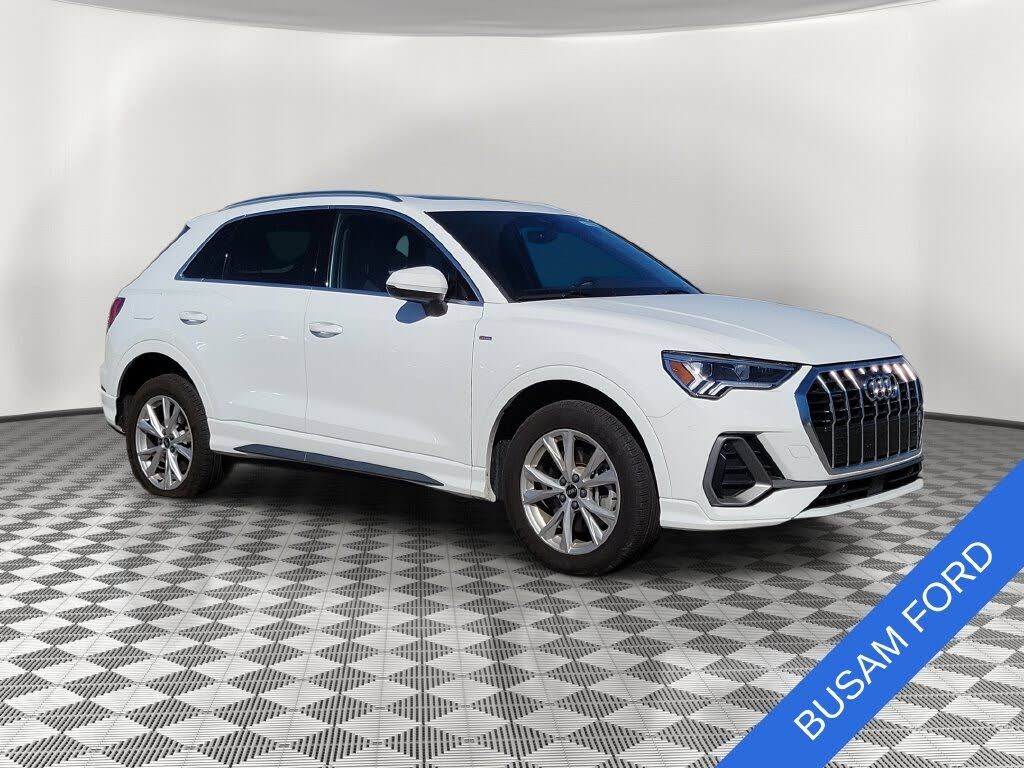 2025 AUDI Q3