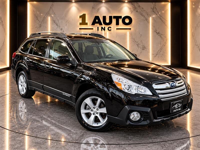 2013 SUBARU Outback