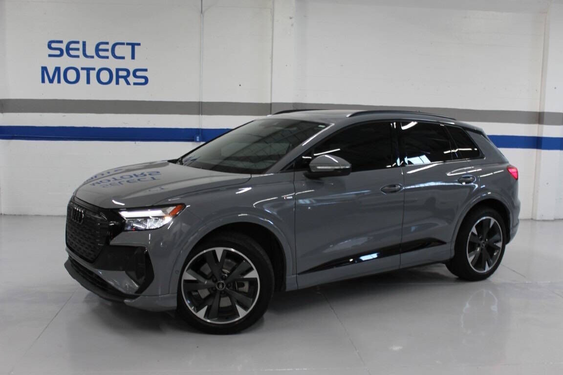 2024 AUDI Q4