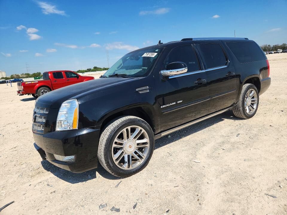 2014 CADILLAC Escalade