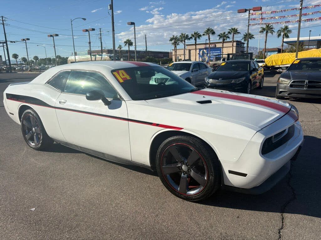 2014 DODGE Challenger