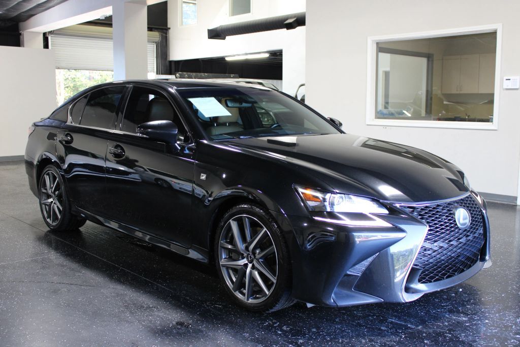 2017 LEXUS GS