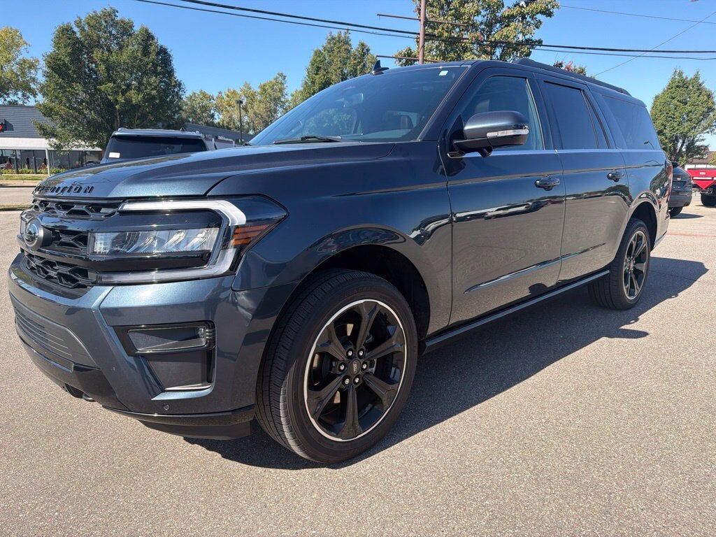2024 FORD Expedition