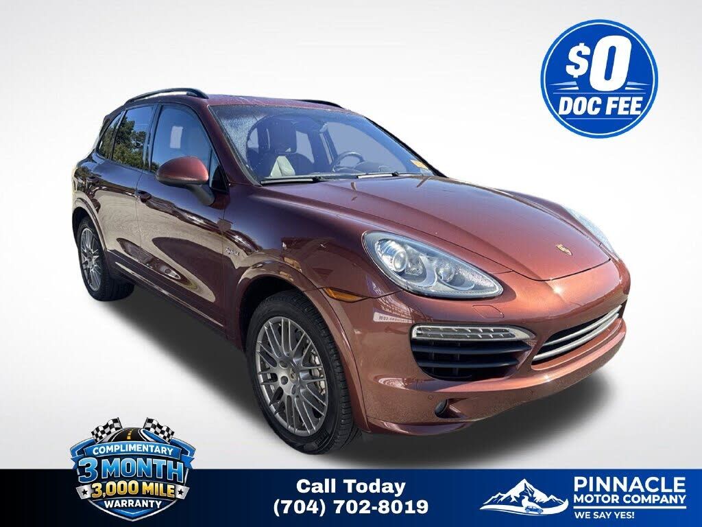 2012 PORSCHE Cayenne