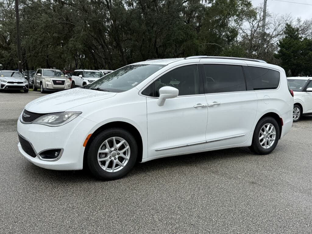 2020 CHRYSLER Pacifica