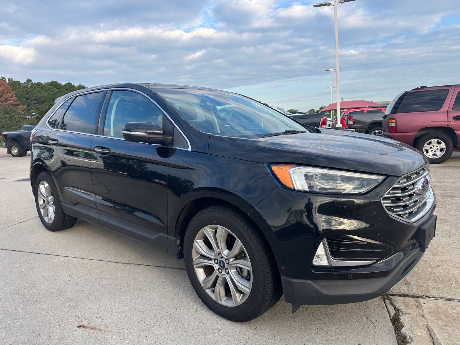 2019 FORD Edge