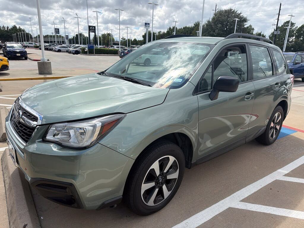 2017 SUBARU Forester