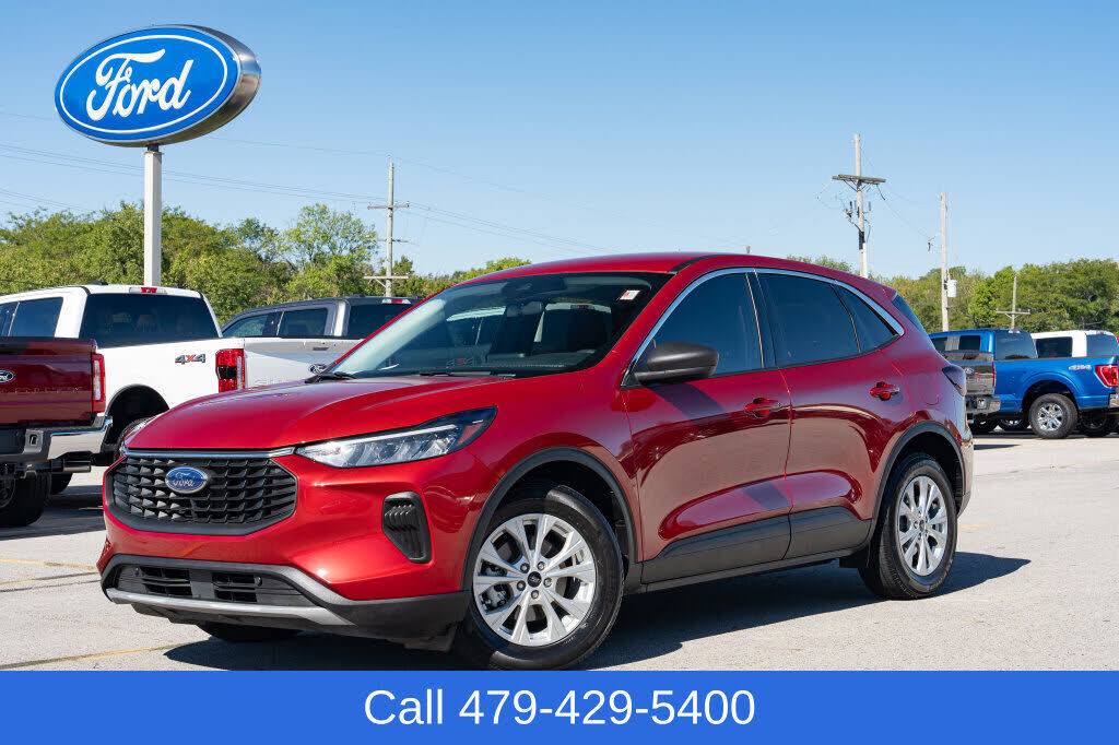 2023 FORD Escape
