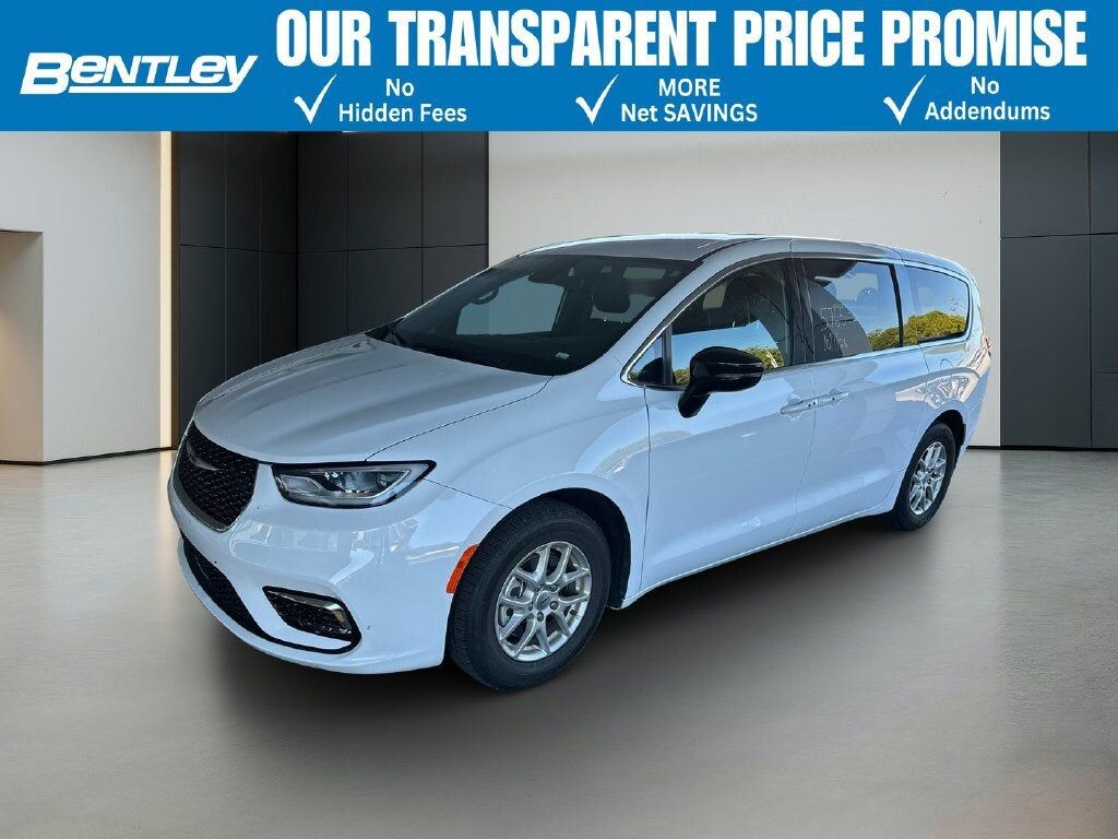 2025 CHRYSLER Pacifica