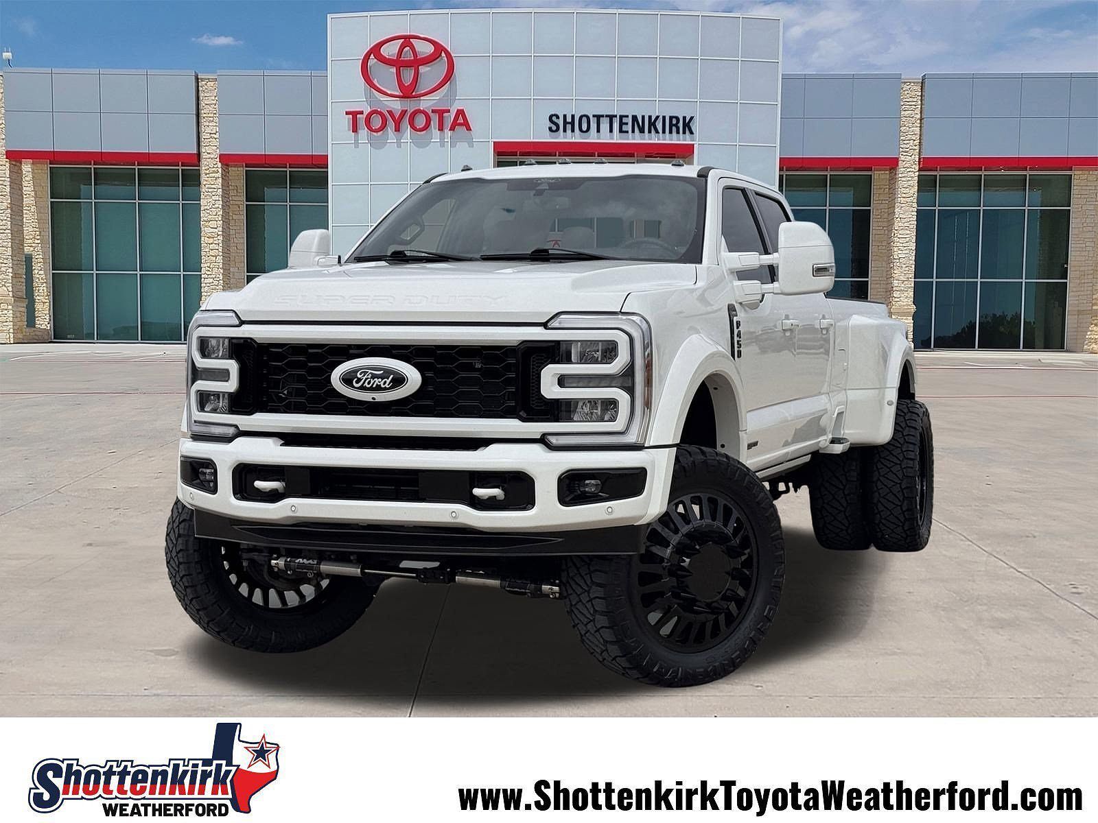 2024 FORD F-450