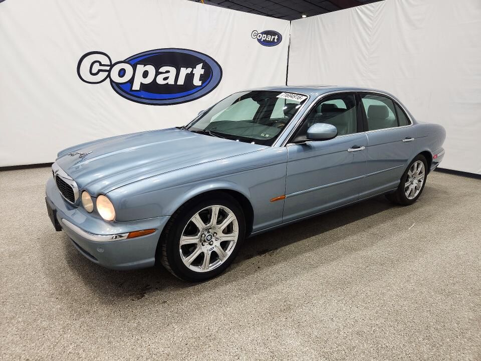 2004 JAGUAR XJ