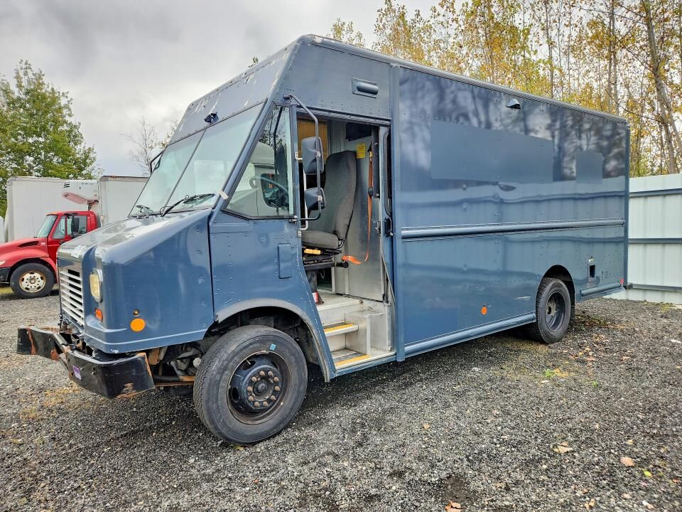 2021 FORD Commercial Chassis