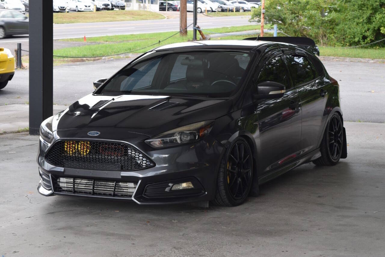 2016 FORD Focus