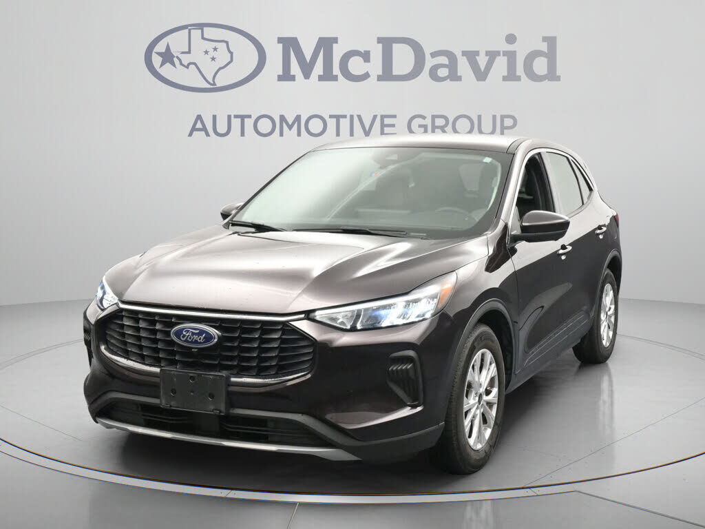 2023 FORD Escape