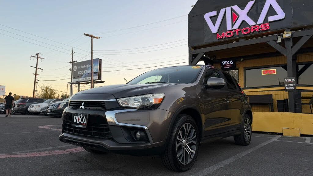 2017 MITSUBISHI Outlander Sport