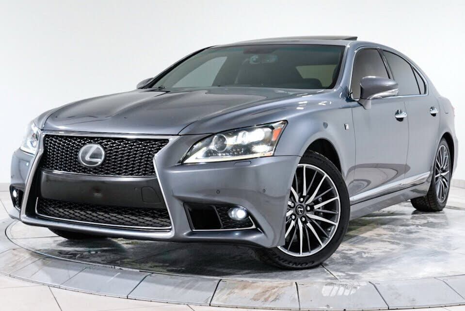 2016 LEXUS LS