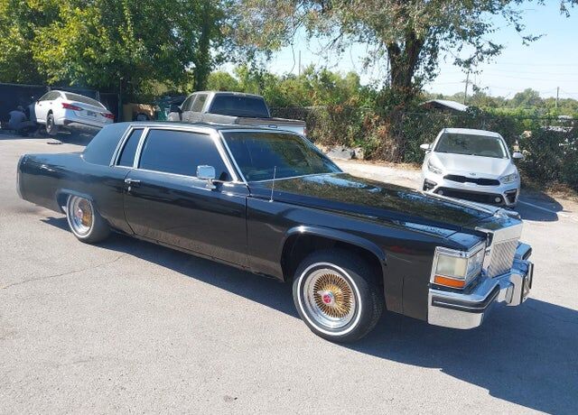 1984 CADILLAC Deville