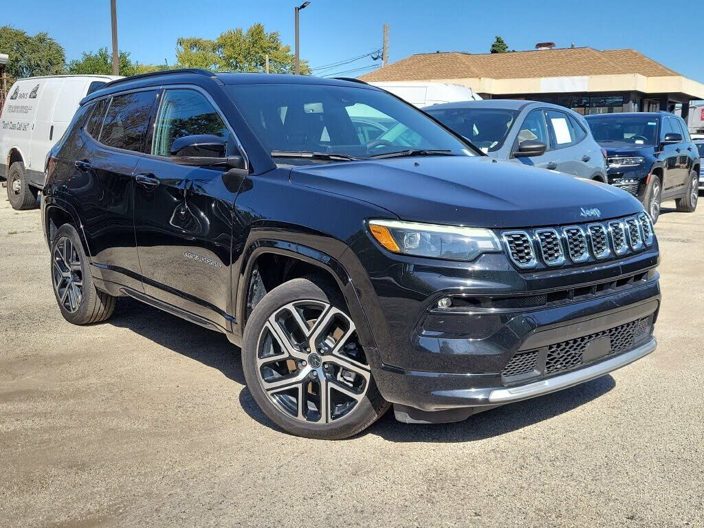 2025 JEEP Compass