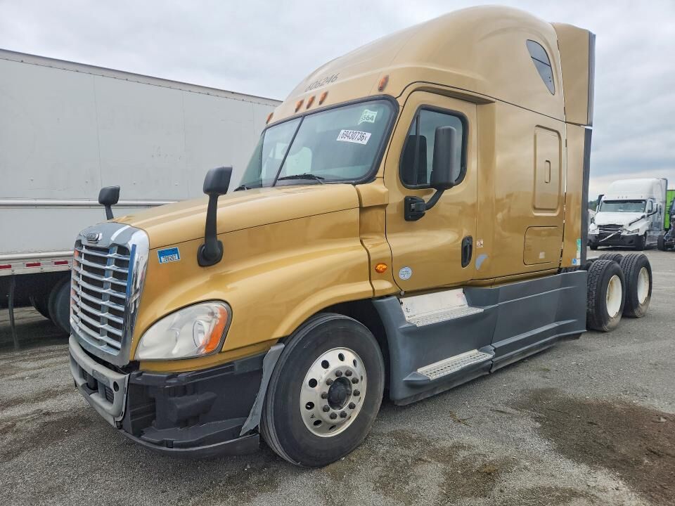 2016 FREIGHTLINER Cascadia