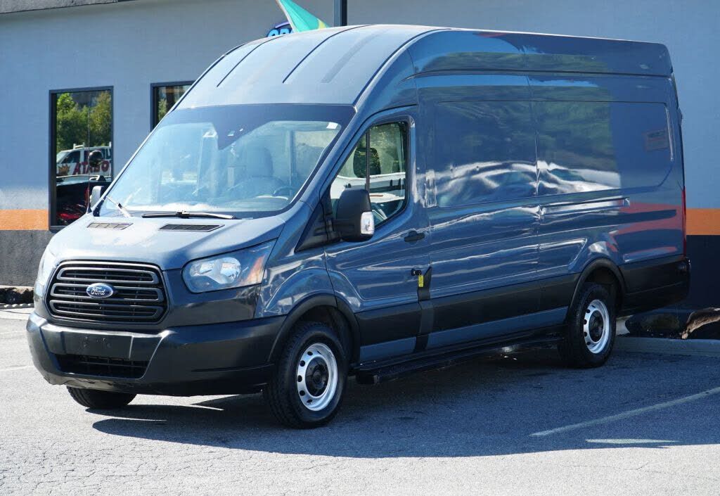 2019 FORD Transit