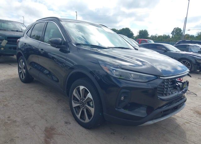 2025 FORD Escape