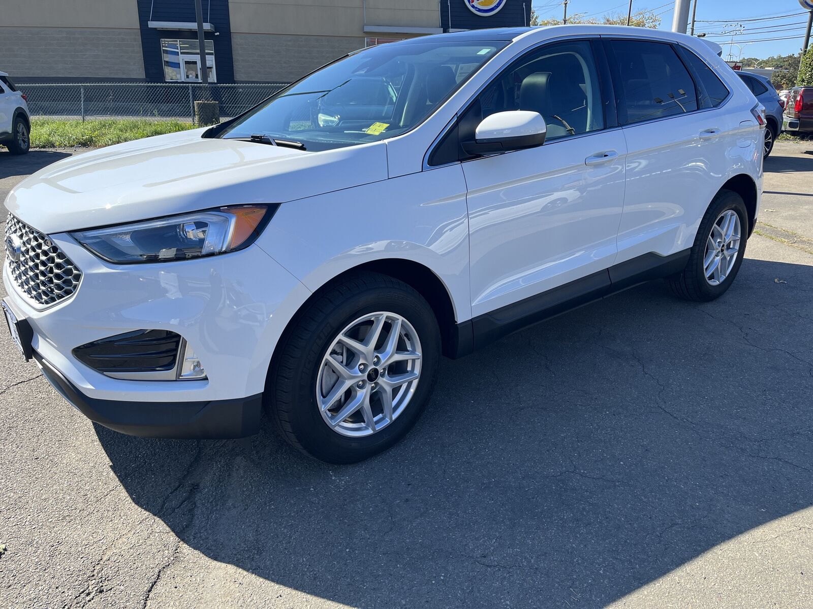 2024 FORD Edge