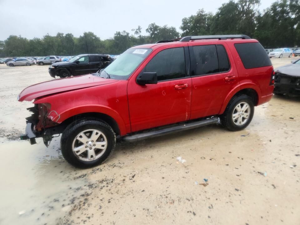 2010 FORD Explorer