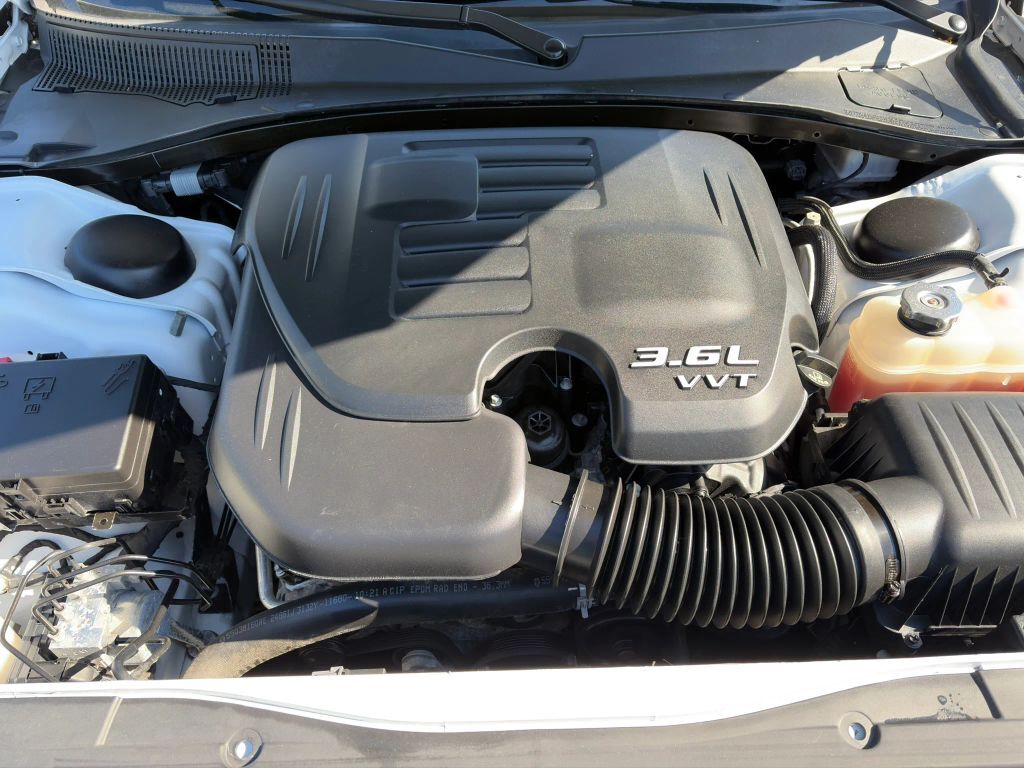 2022 CHRYSLER 300