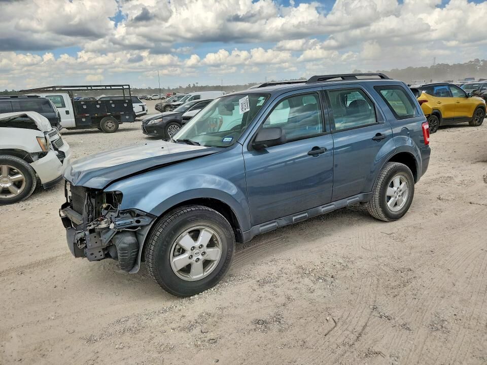 2010 FORD Escape