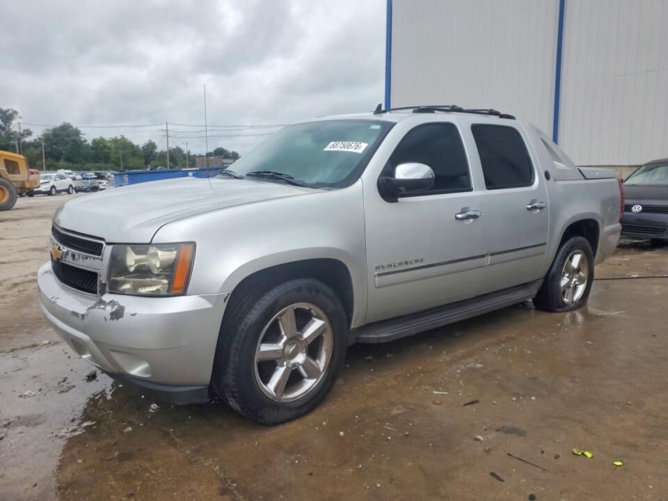 2013 CHEVROLET Avalanche
