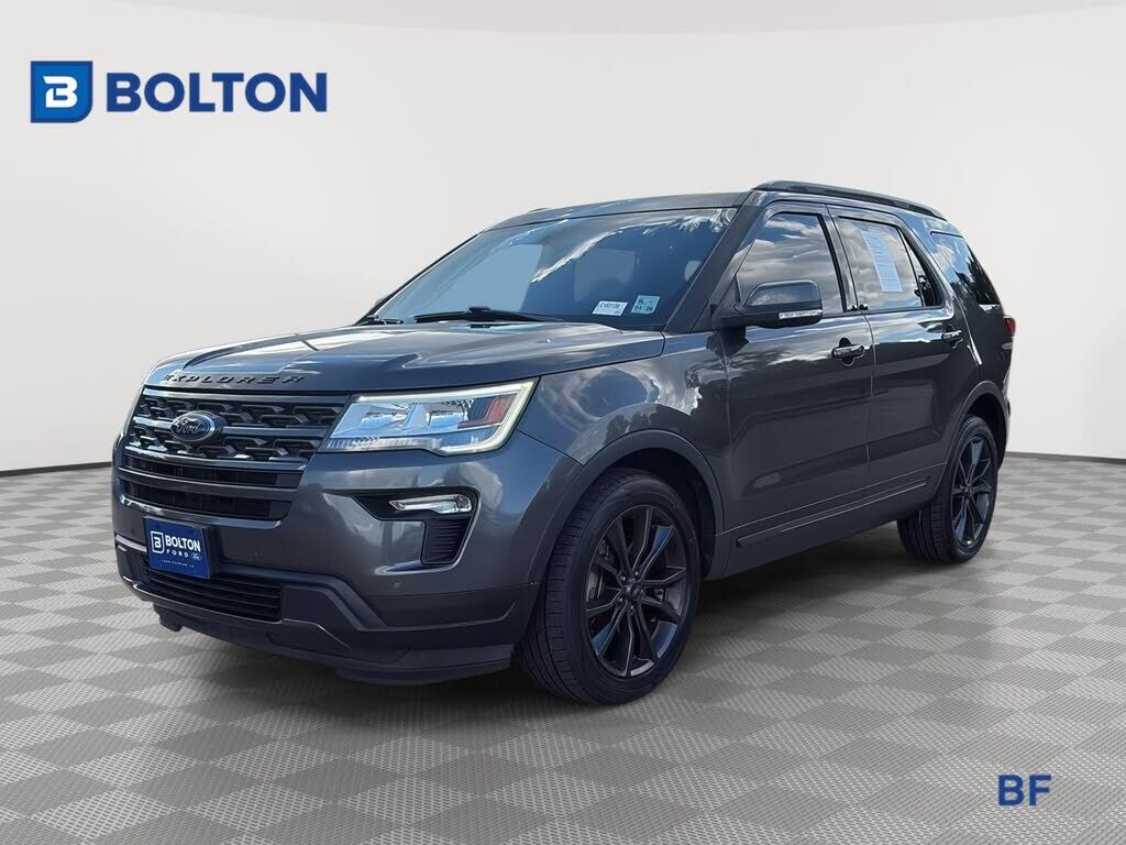 2019 FORD Explorer