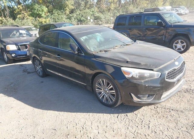 2014 KIA Cadenza