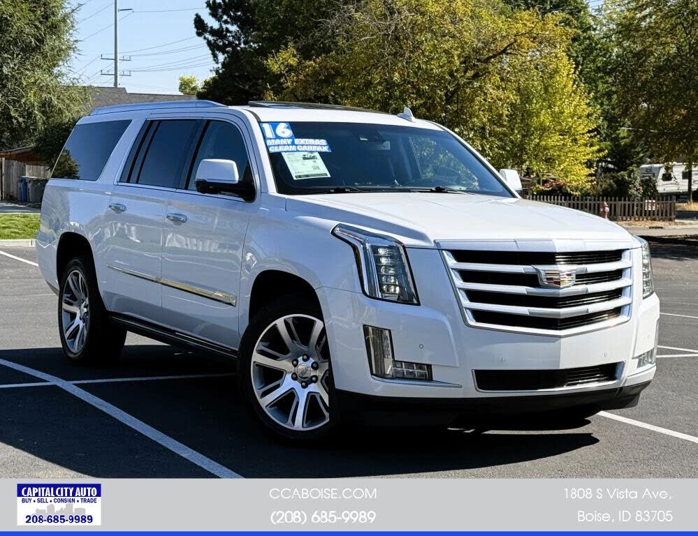2016 CADILLAC Escalade