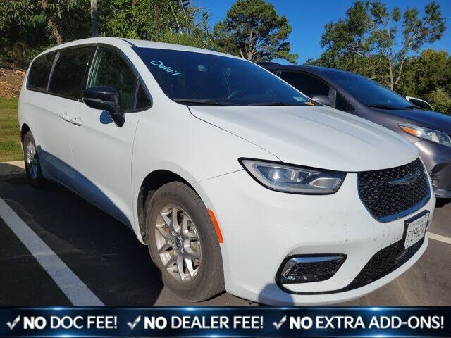 2025 CHRYSLER Pacifica
